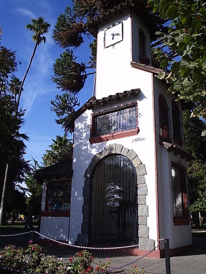 Bed and Breakfast La Ruta Del Jazz Санта-Крус Экстерьер фото